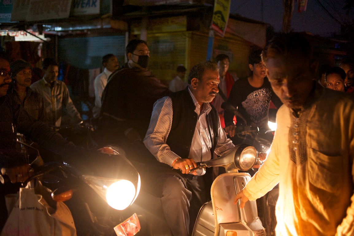 chaotic travel scenes at night in varanasi