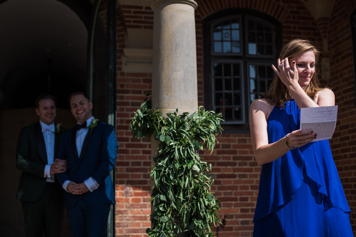Photograph of singer at david and Simons wedding at Port Lympne in Kent