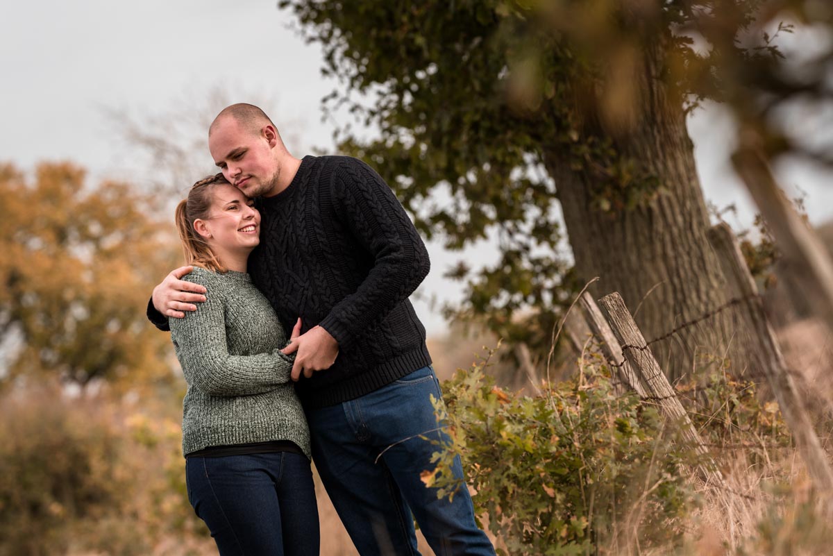 autumn pre wedding photography of Rachel & Ryan
