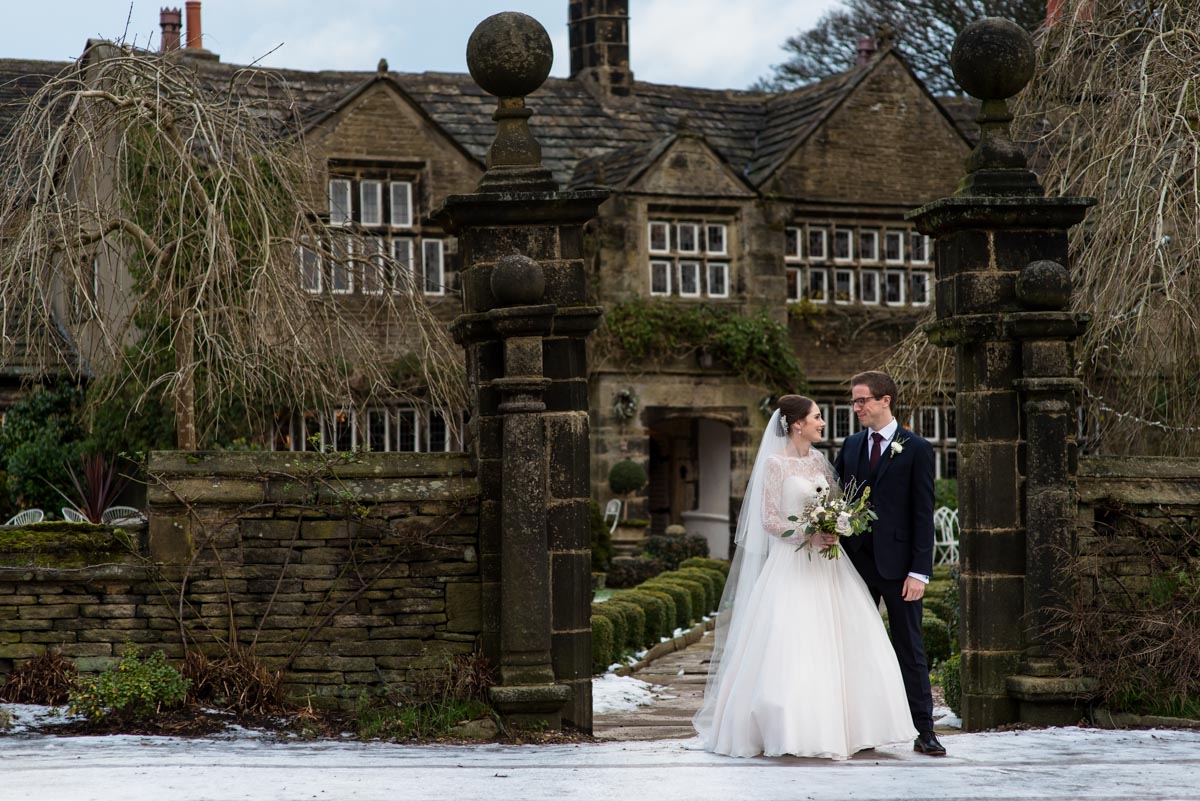 Kent wedding photographer Helen Batt photographs Holdswoth House wedding