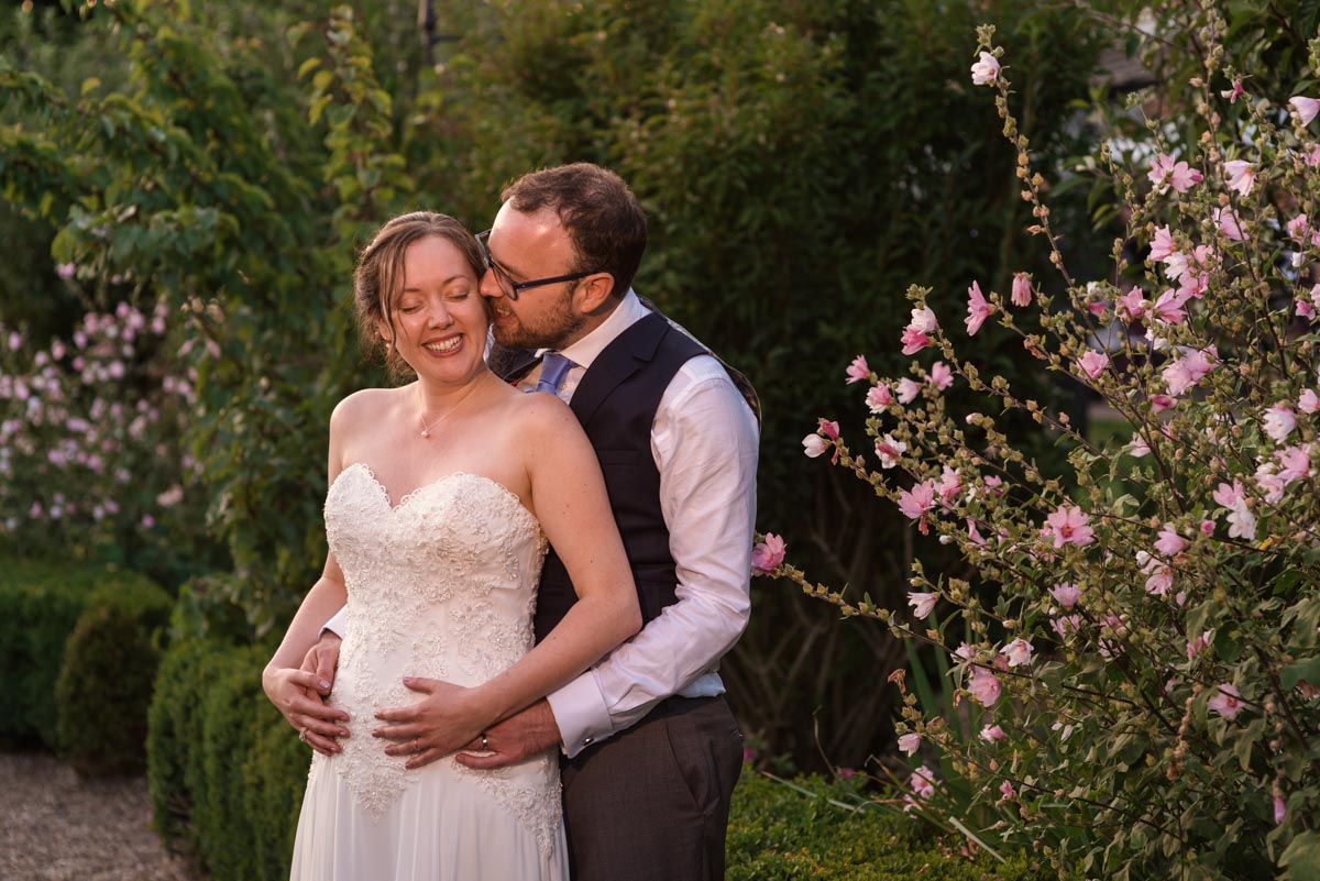 Photographing couples at the right time of day as the sun sets
