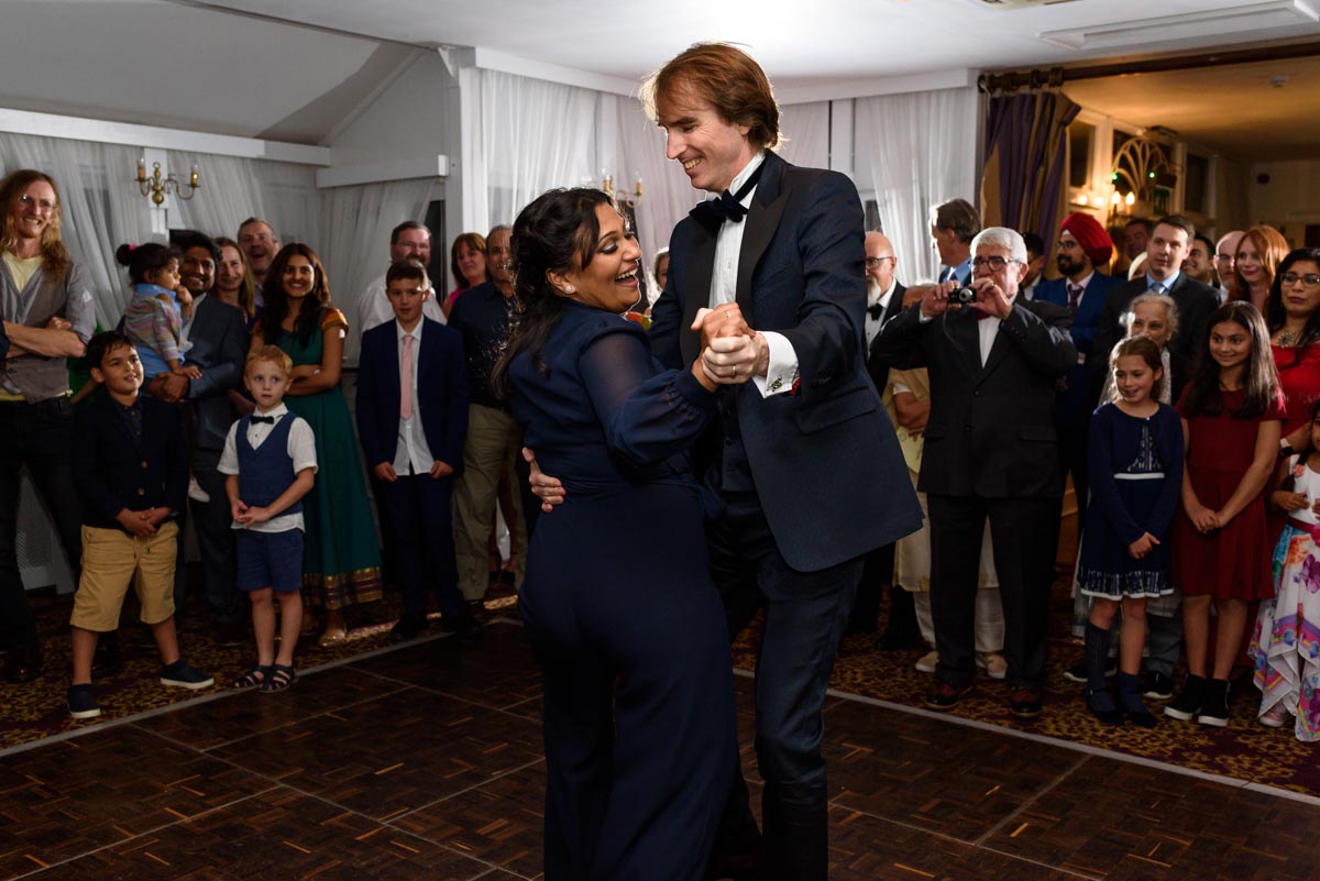 Chilston Park wedding photography, Doug and Vinitas first dance