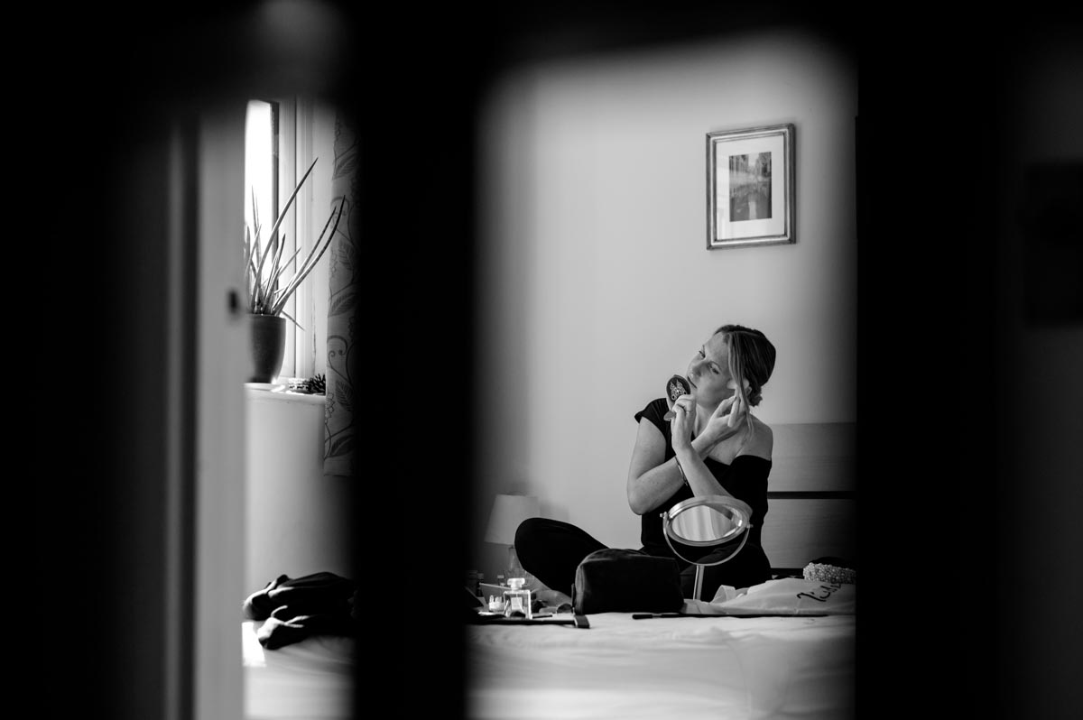 Black and white wedding photography. getting ready photos