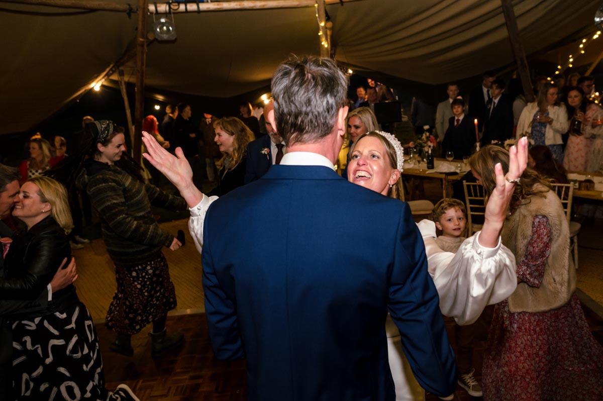Sarah and Matthews first dance photography